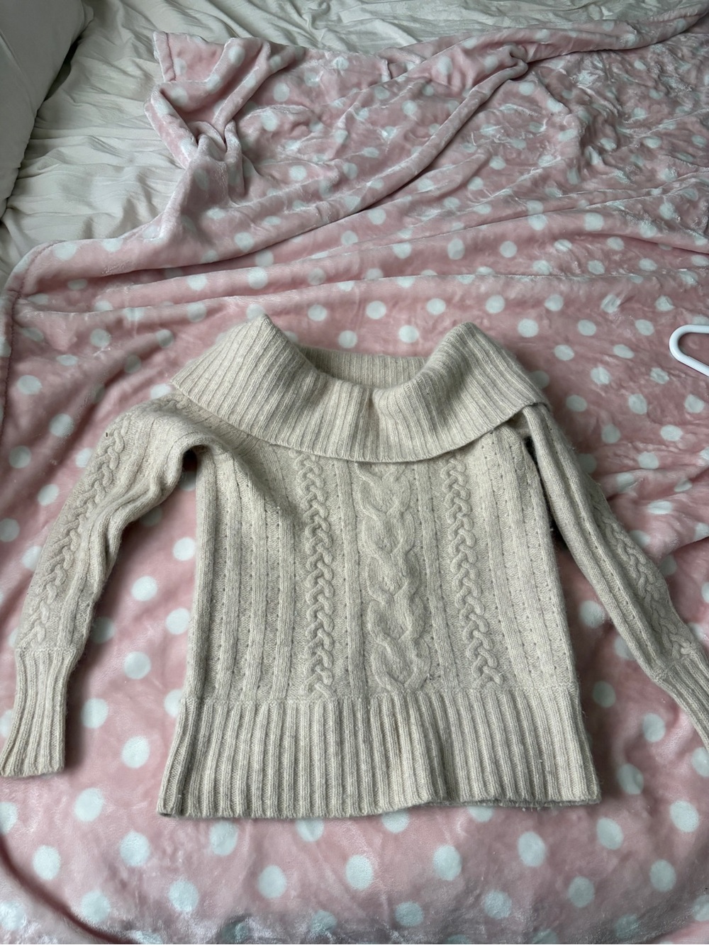 Cozy Off-Shoulder Cable Knit Sweater - Cream